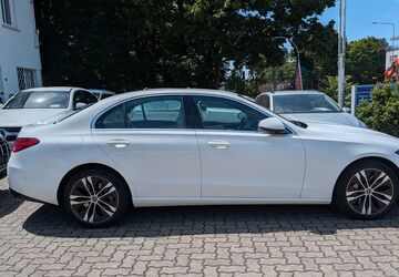 Mercedes-Benz C 300 84.000 km 29.800 &euro; Wiesbaden 65187