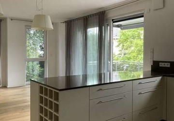Wohnung Wiesbaden Bierstadt - 4 Zimmer, 119 m&sup2;, 1.750&euro; | Angebot:27203640