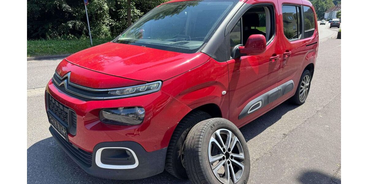 Citroen Berlingo 143.000 km 10.999 &euro; Eppstein 65817