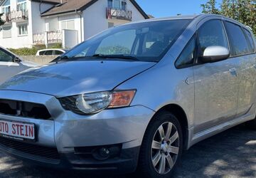 Mitsubishi Colt 48.000 km 3.990 &euro; Rüsselsheim am Main 65428
