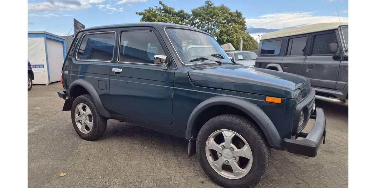 Lada Niva 75.000 km 6.900 &euro; Mainz-Kostheim 55246