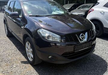 Nissan Qashqai+2 118.000 km 7.999 &euro; Wiesbaden 65197