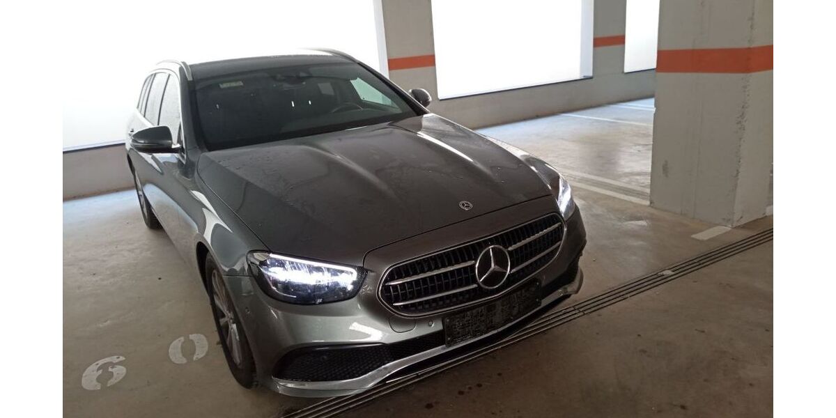 Mercedes-Benz E 300 88.500 km 37.400 &euro; Wiesbaden 65189