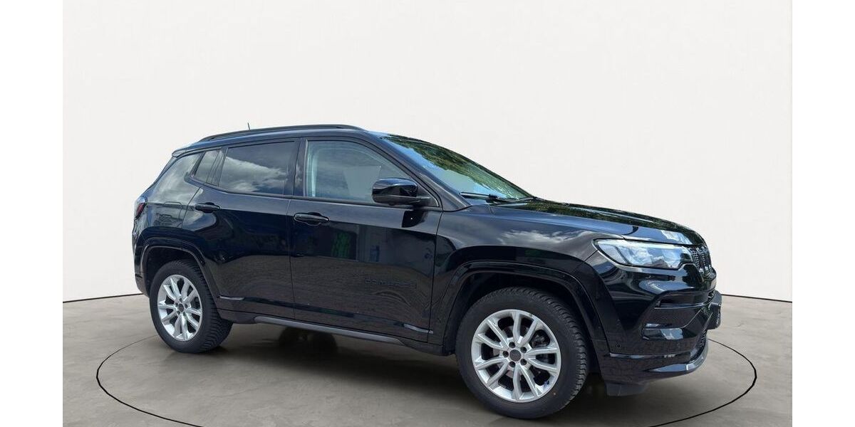 Jeep Compass 48.747 km 26.470 &euro; Oberursel (Taunus) OT Oberursel 61440