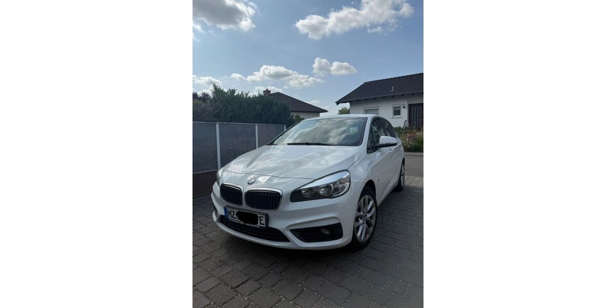 BMW 225 Active Tourer 51.000 km 13.990 &euro; Lörzweiler 55296