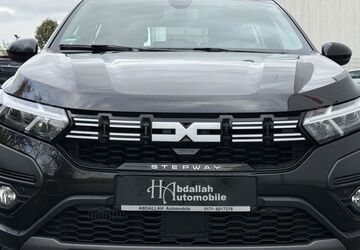 Dacia Sandero 36.800 km 15.599 &euro; Kelkheim 65779