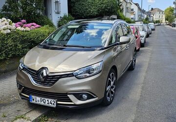 Renault Grand Scenic 78.000 km 16.900 &euro; WIESBADEN DOTZHEIM 65199