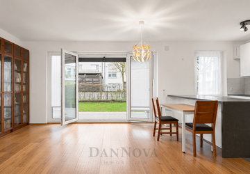Wohnung Oberursel (Taunus) - 3 Zimmer, 95 m&sup2;, 1.700&euro; | Angebot:26576128