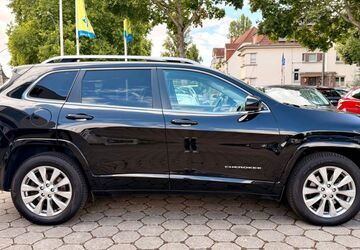 Jeep Cherokee 205.000 km 8.999 &euro; Mainz-Kastel 55252