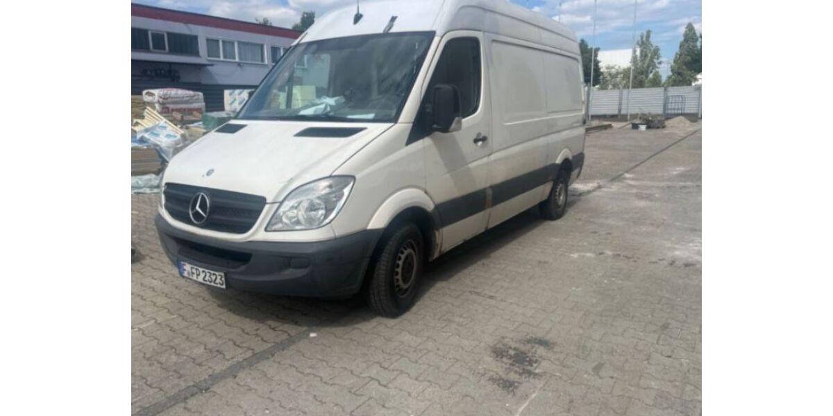 Mercedes-Benz Sprinter 288.000 km 4.900 &euro; Mörfelden Walldof 64546