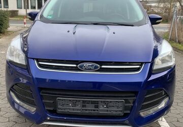 Ford Kuga 181.513 km 8.999 &euro; Mainz-Kastel 55252