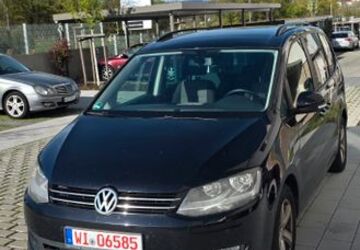 VW Sharan 200.000 km 7.650 &euro; Wiesbaden 65199