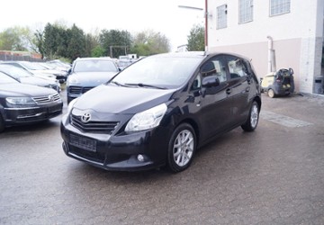 Toyota Verso 284.240 km 2.990 &euro; Ingelheim 55218