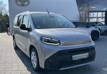 Toyota Proace City 1.390 km 43.200 &euro; Wiesbaden 65203