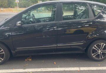 Mercedes-Benz A 170 150.755 km 2.300 &euro; Rüsselsheim 65428