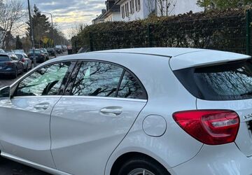 Mercedes-Benz A 200 185.000 km 9.500 &euro; Wiesbaden 65195