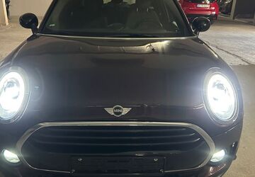 Mini Cooper D Clubman 144.587 km 10.999 &euro; Wiesbaden 65189