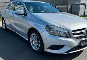 Mercedes-Benz A 180 117.930 km 12.750 &euro; Ginsheim-Gustavsburg 65462