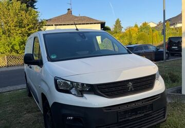 Peugeot Partner 100.000 km 14.500 &euro; Taunusstein 65232