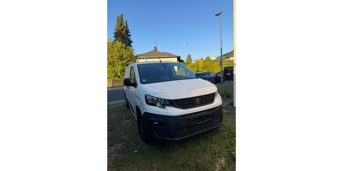 Peugeot Partner 100.000 km 14.500 &euro; Taunusstein 65232