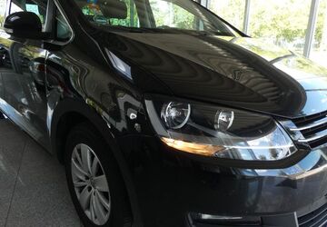 VW Sharan 213.295 km 10.499 &euro; Mainz 55120