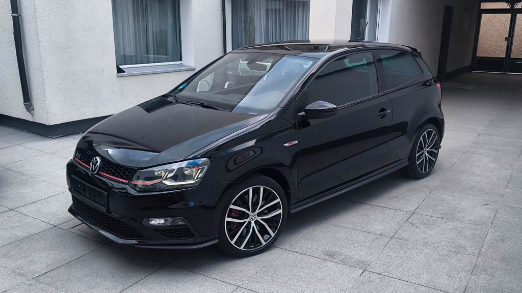 VW Polo 122.273 km 12.499 &euro; Bingen 55411