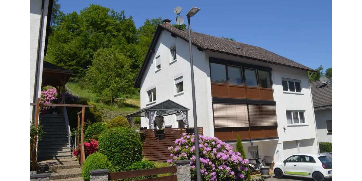 Etagenwohnung Schlangenbad - 3 Zimmer, 97 m&sup2;, 850&euro; | Angebot:26976347