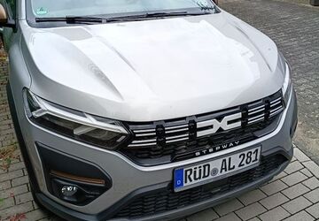 Dacia Sandero 13.800 km 16.999 &euro; Hünstetten 65510