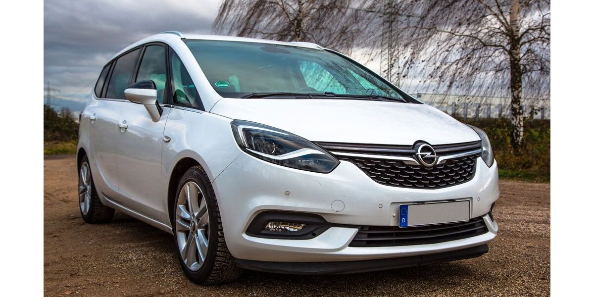 Opel Zafira Tourer 112.000 km 15.100 &euro; Hochheim / Main 65239