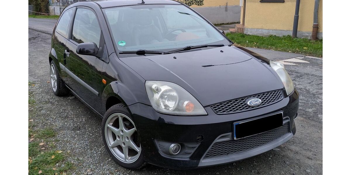 Ford Fiesta 111.878 km 3.000 &euro; Oberursel 61440