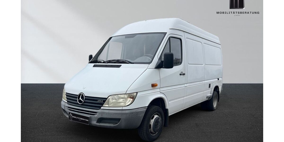 Mercedes-Benz Sprinter 148.612 km 11.999 &euro; Ginsheim-Gustavsburg 65462