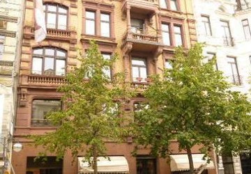Wohnung Wiesbaden Mitte - 3 Zimmer, 200 m&sup2;, 1.900&euro; | Angebot:27252602