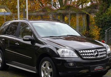 Mercedes-Benz ML 500 158.000 km 14.995 &euro; Mainz-Kostheim 55246