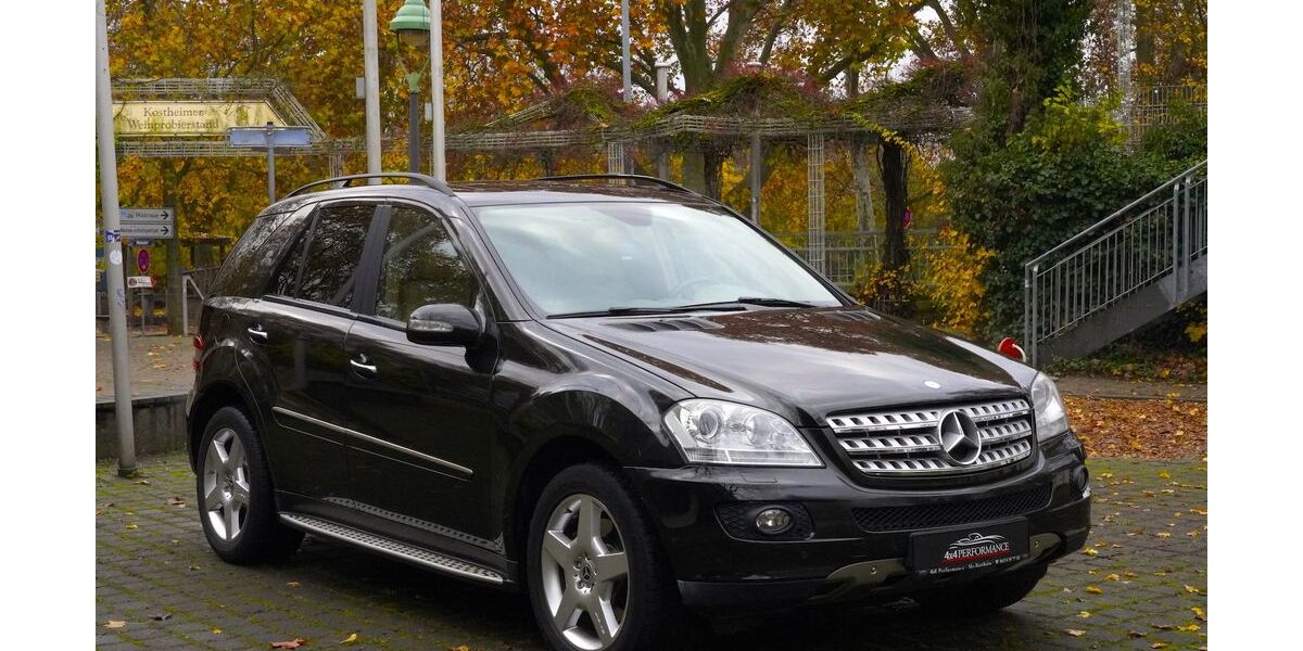Mercedes-Benz ML 500 158.000 km 14.995 &euro; Mainz-Kostheim 55246