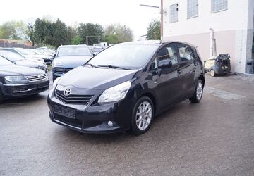 Toyota Verso 284.240 km 2.990 &euro; Ingelheim 55218