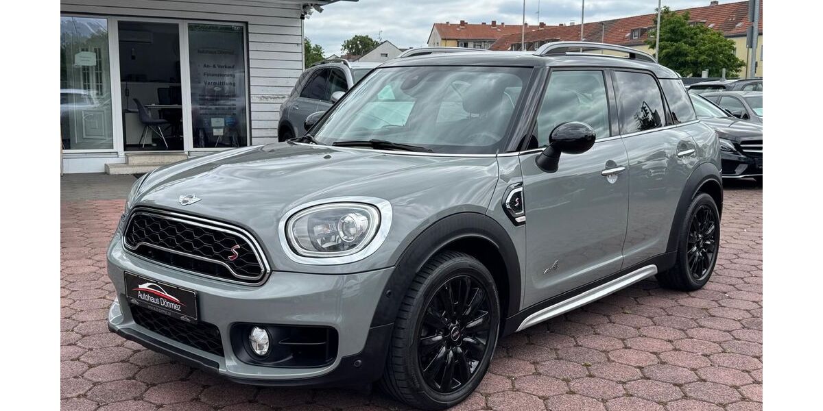 Mini Countryman S (Cooper) 91.270 km 18.975 &euro; Mainz-Kostheim 55246