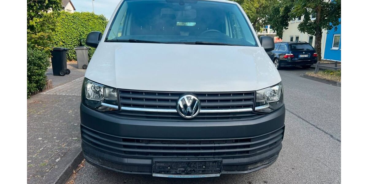 VW T6 Transporter 284.000 km 9.800 &euro; Wiesbaden 65203