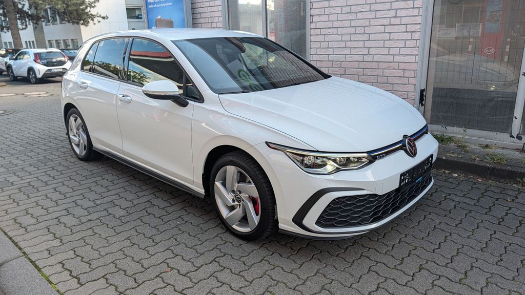 VW Golf 26.350 km 22.300 &euro; Wiesbaden 65187