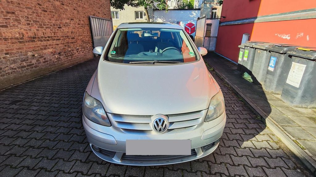 VW Golf Plus 346.528 km 2.000 &euro; Wiesbaden 65199