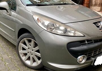 Peugeot 207 207.000 km 2.000 &euro; Wiesbaden 65197