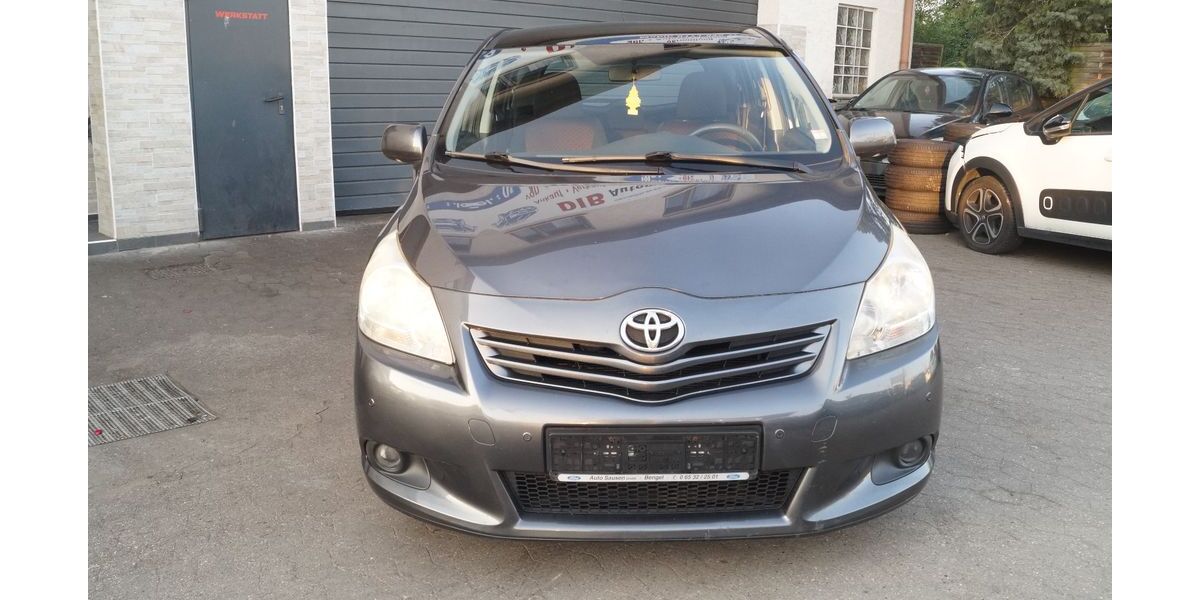 Toyota Verso 333.000 km 2.990 &euro; Ingelheim 55218