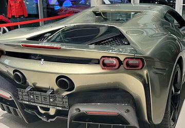 Ferrari SF90 1.350 km 468.888 &euro; Wiesbaden 65189