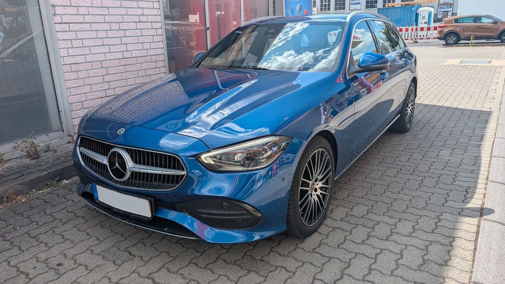 Mercedes-Benz C 300 85.560 km 29.950 &euro; Wiesbaden 65187