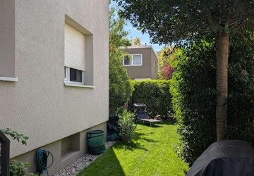 Wohnung Wiesbaden Biebrich - 4 Zimmer, 82 m&sup2;, 1.400&euro; | Angebot:27218395