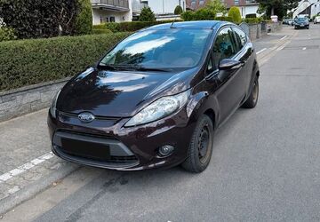 Ford Fiesta 143.000 km 2.890 &euro; Rüsselsheim 65428