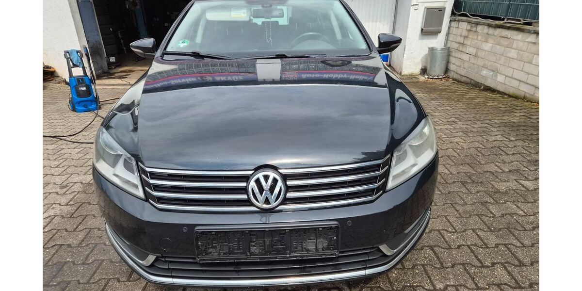 VW Passat Variant 299.000 km 5.999 &euro; Wiesbaden 65203