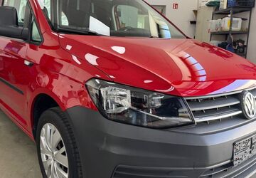 VW Caddy 75.823 km 11.900 &euro; Kelkheim 65779