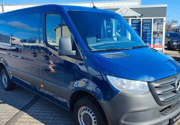 Mercedes-Benz Sprinter 179.900 km 23.750 &euro; Rüsselsheim 65428
