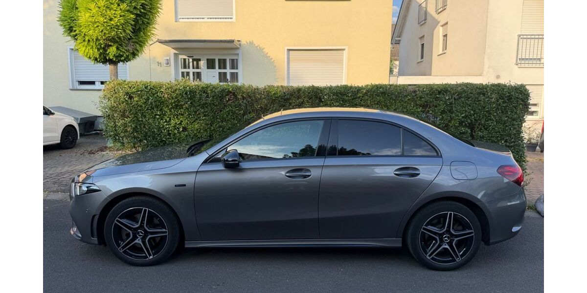 Mercedes-Benz A 250 48.440 km 26.500 &euro; Eltville 65343