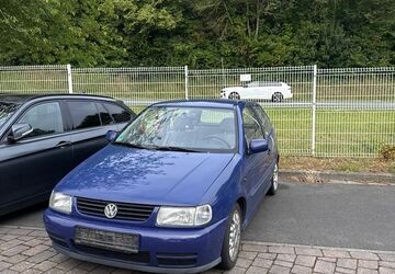 VW Polo 233.000 km 650 &euro; Idstein 65510